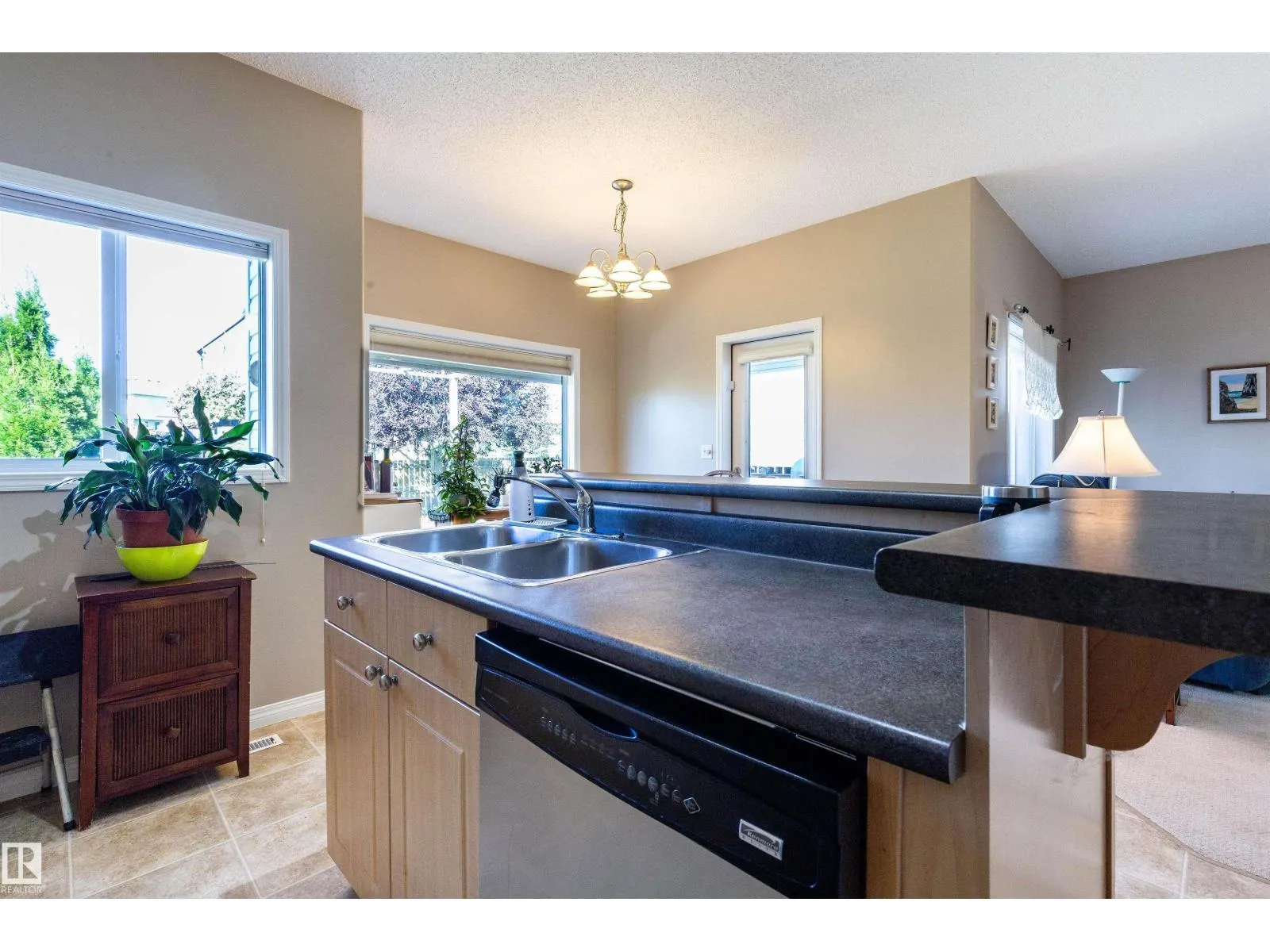 18 GRAYRIDGE BA