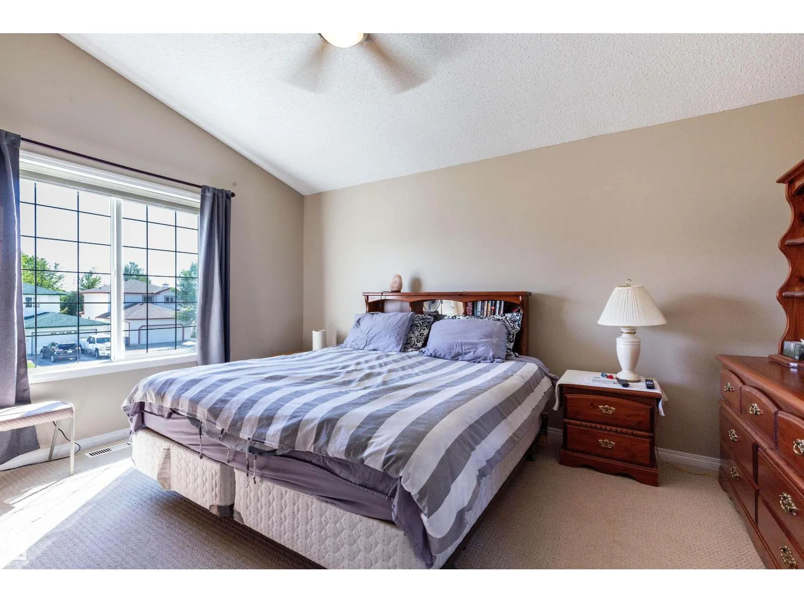 18 GRAYRIDGE BA