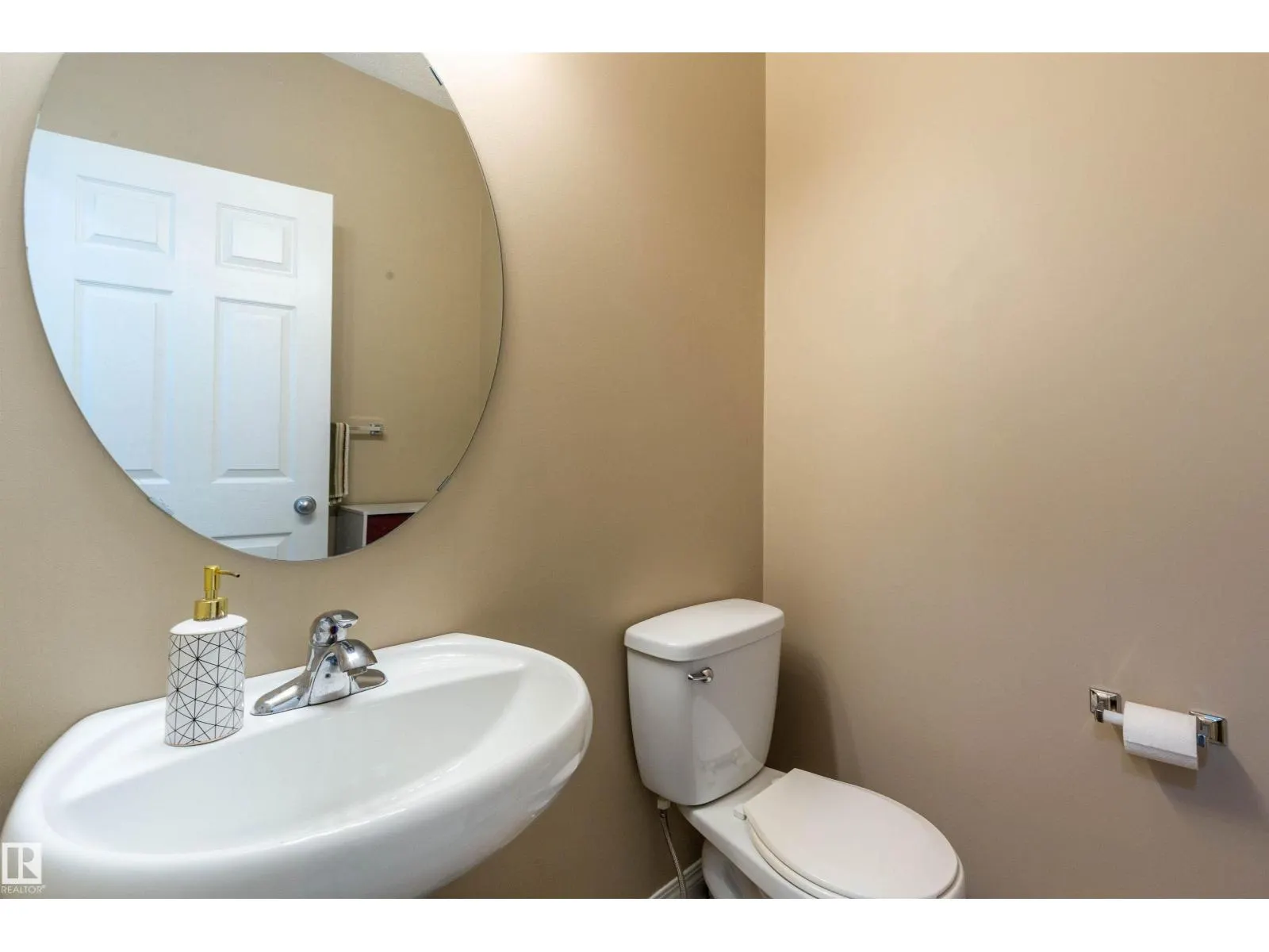 18 GRAYRIDGE BA
