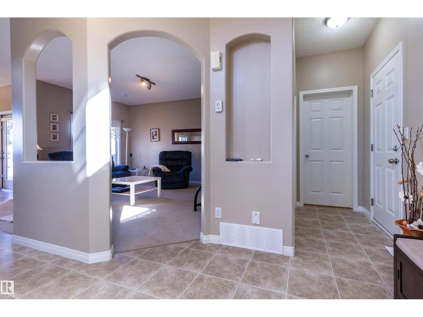 18 GRAYRIDGE BA