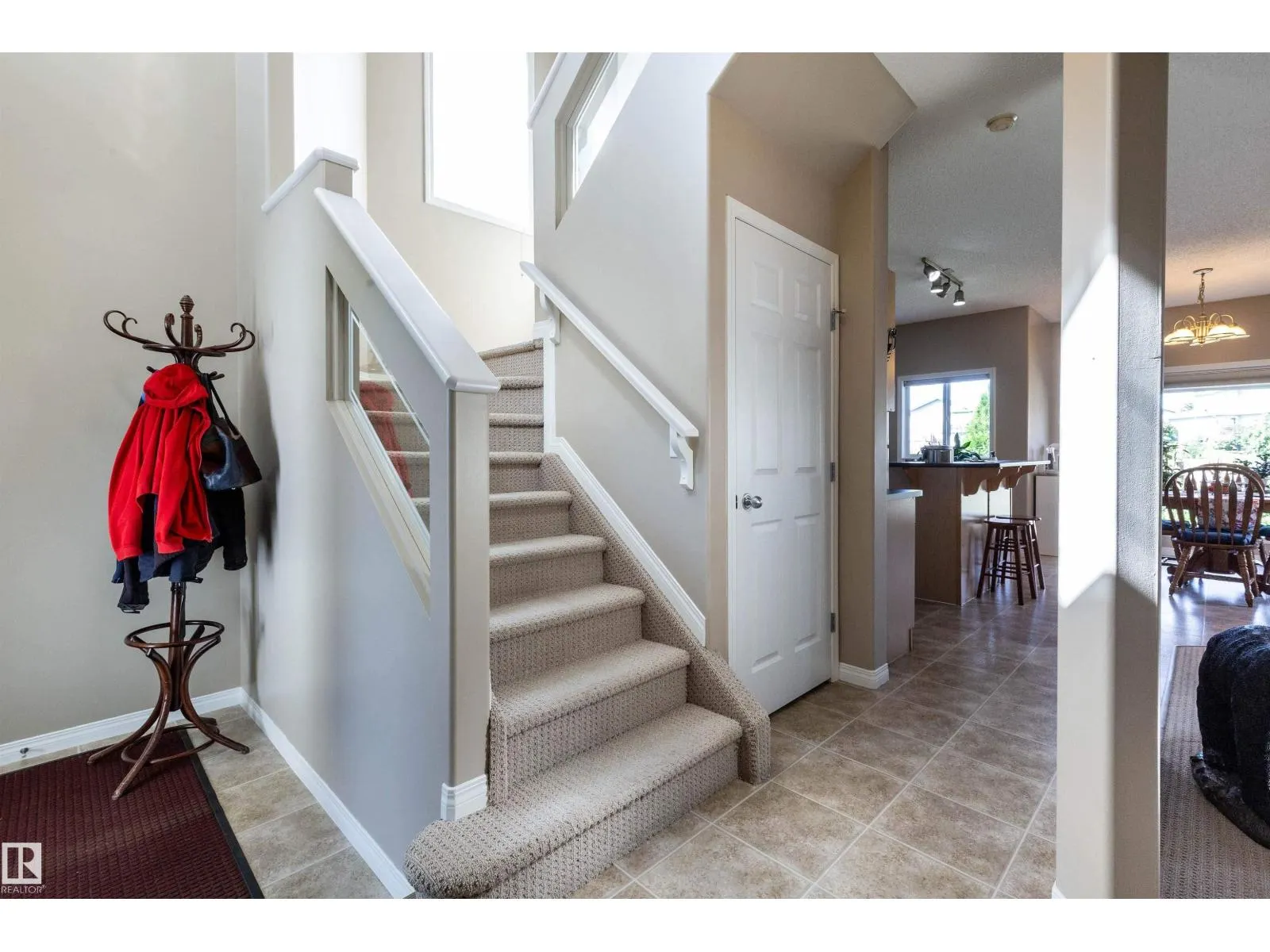 18 GRAYRIDGE BA