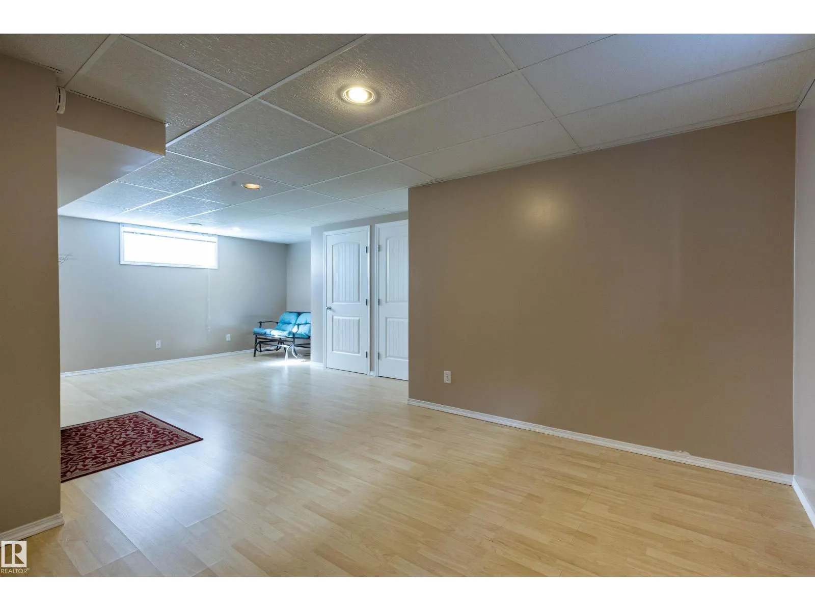 18 GRAYRIDGE BA