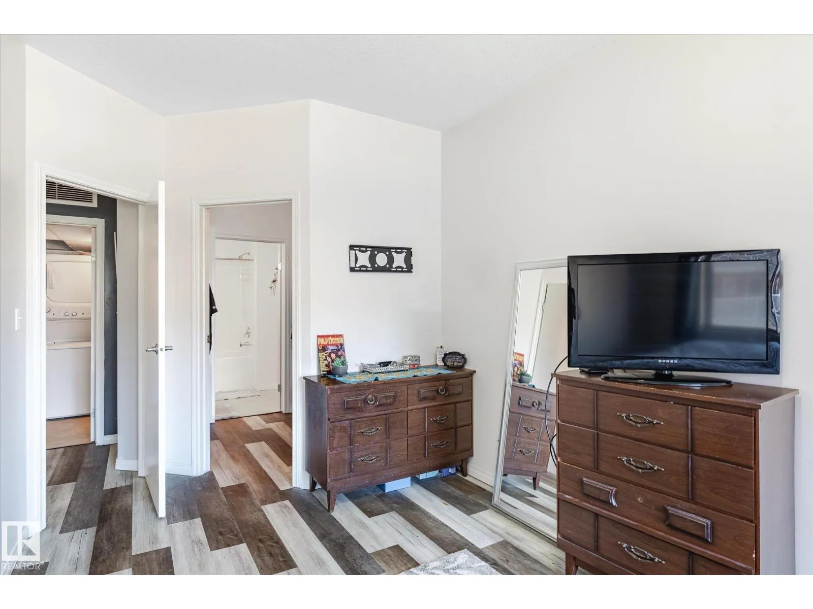 #224 4304 139 AV NW