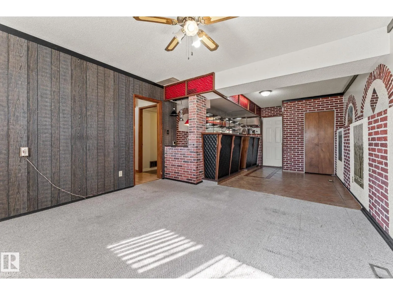13820 86 ST NW