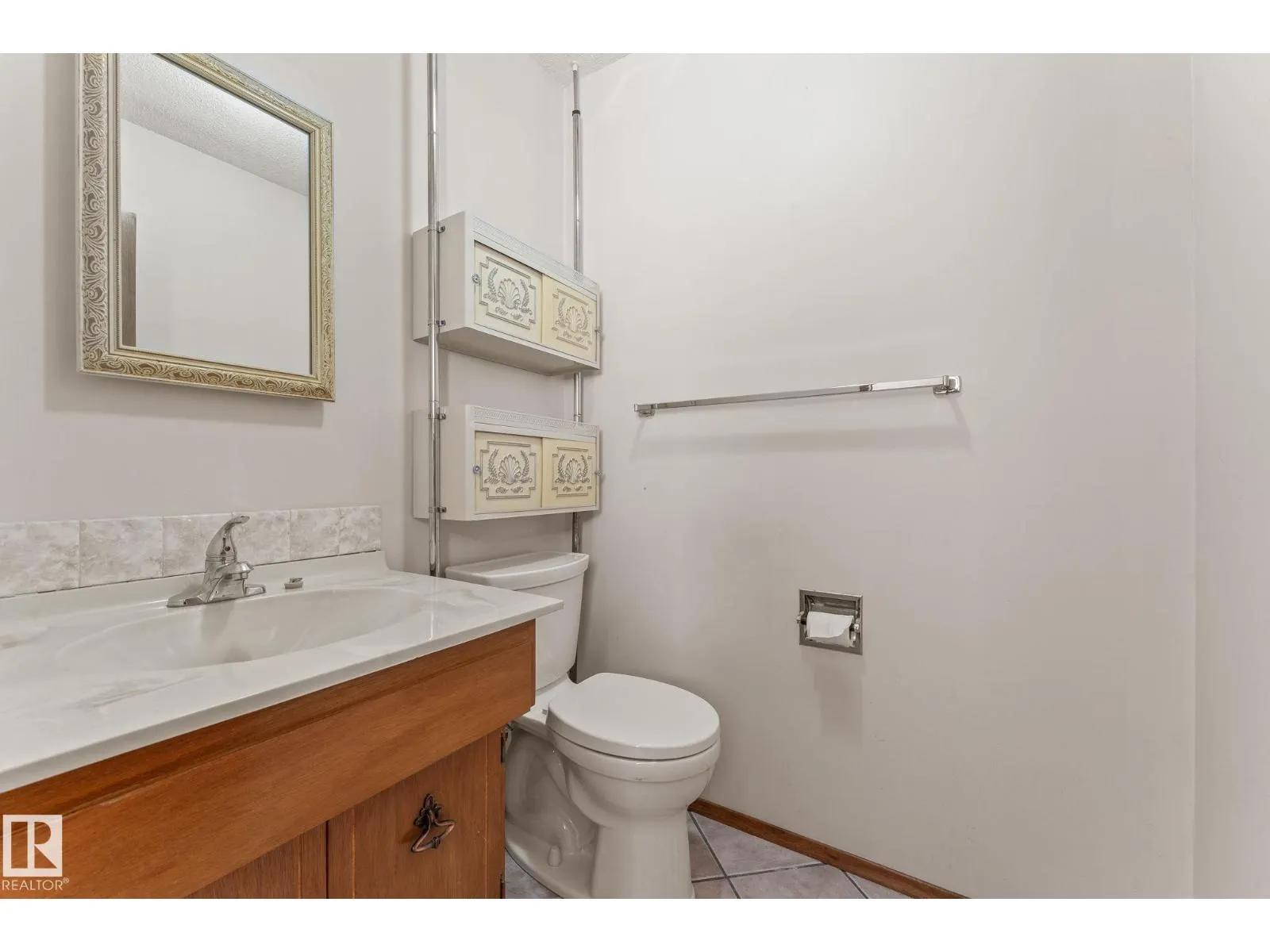 13820 86 ST NW
