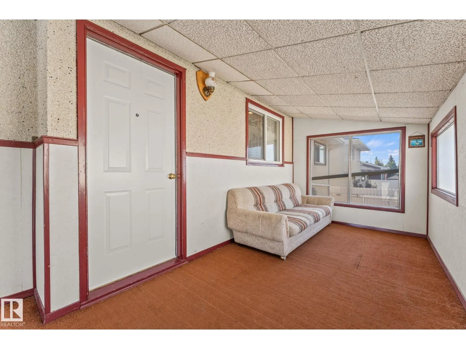13820 86 ST NW