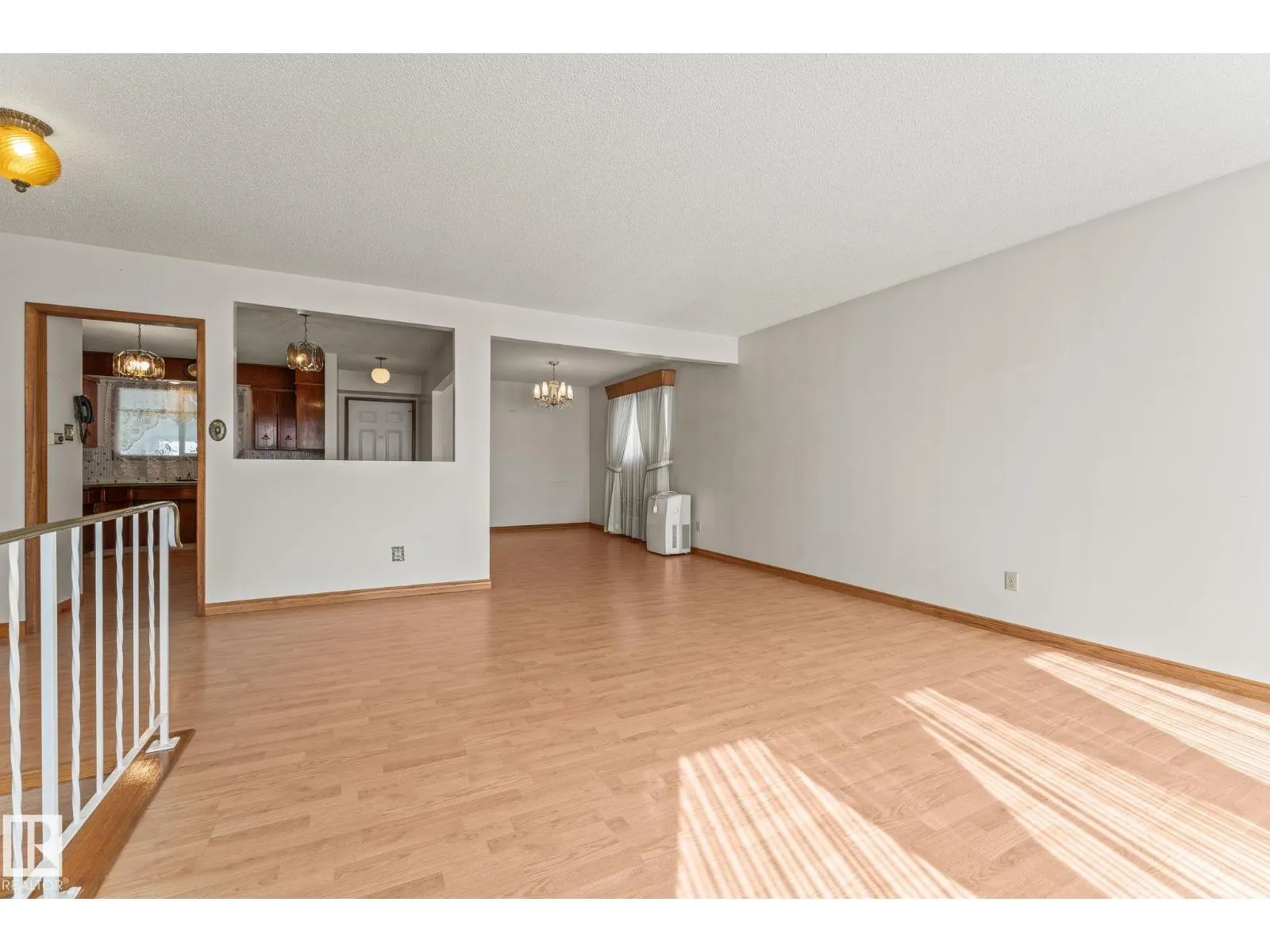 13820 86 ST NW