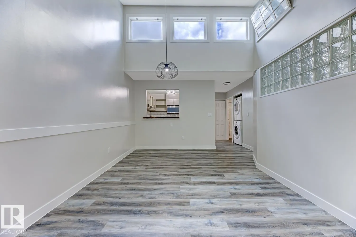 #301 10138 116 ST NW