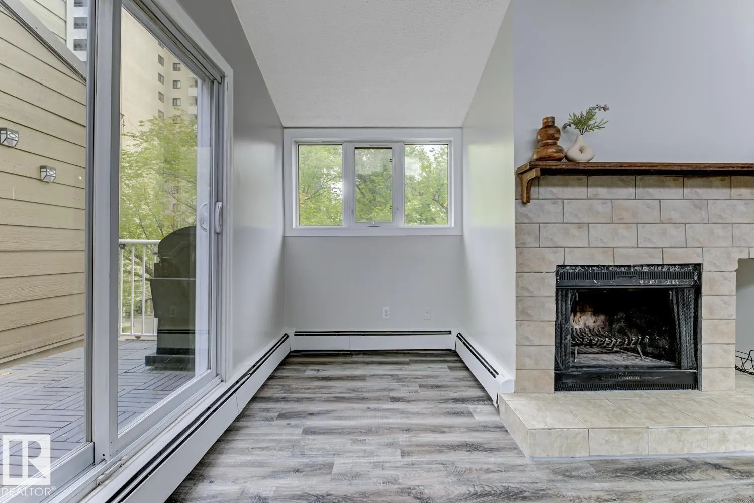 #301 10138 116 ST NW