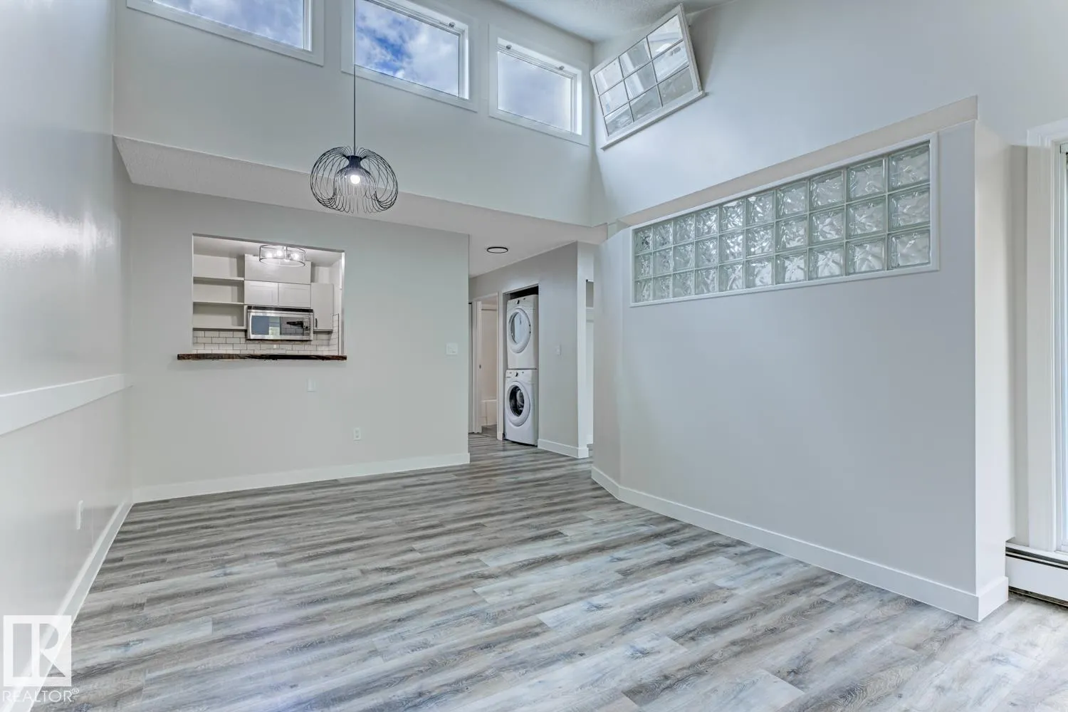 #301 10138 116 ST NW