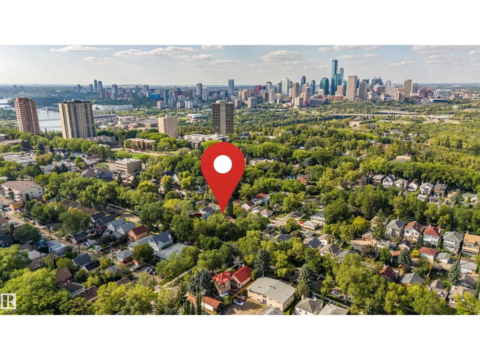 9806 88 AV NW