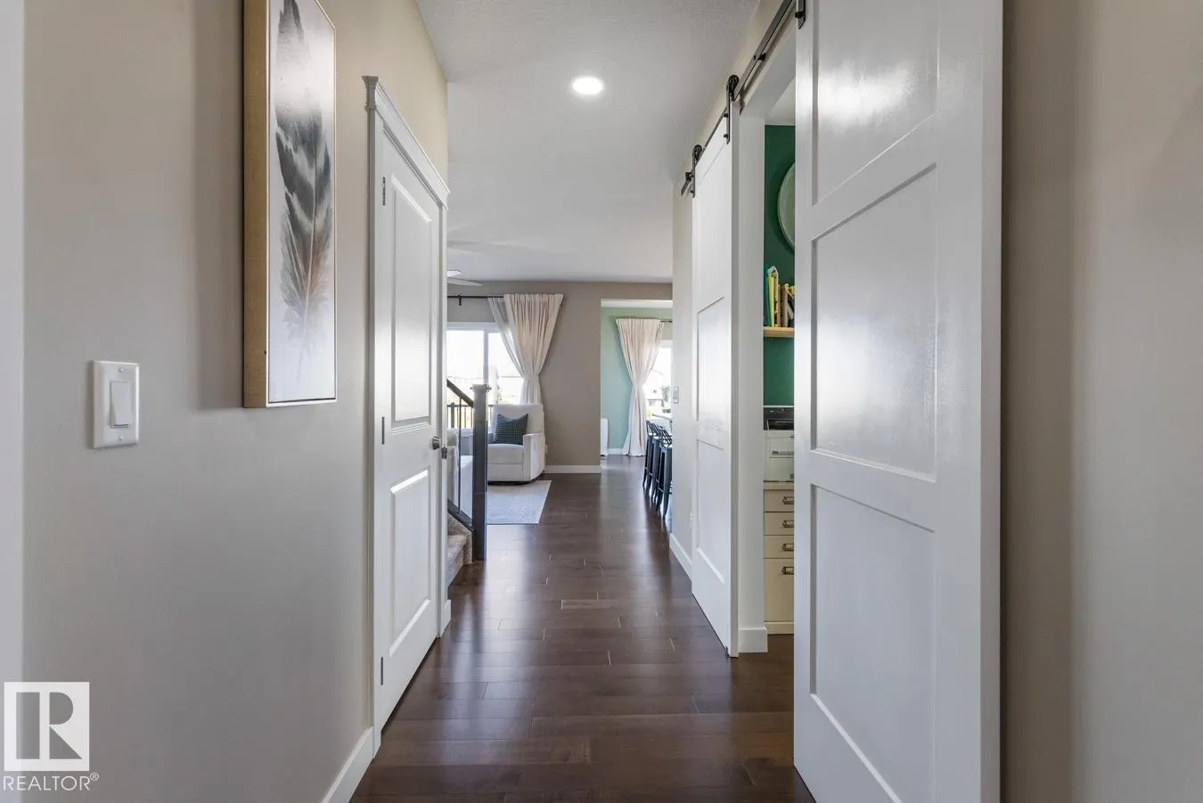 1640 25 ST NW