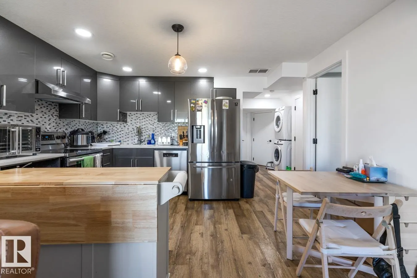 1640 25 ST NW