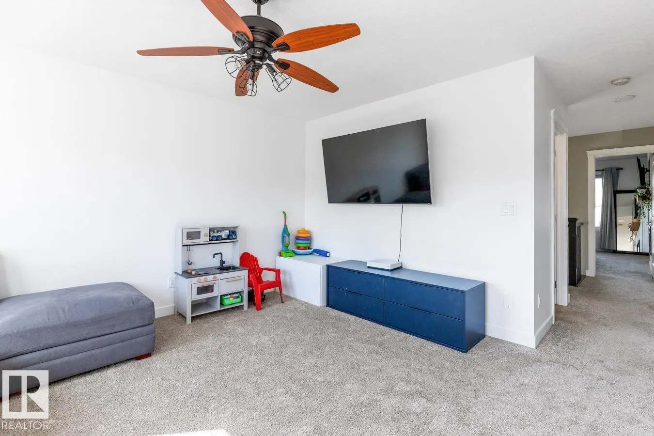 1640 25 ST NW