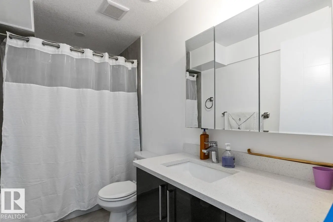 1640 25 ST NW