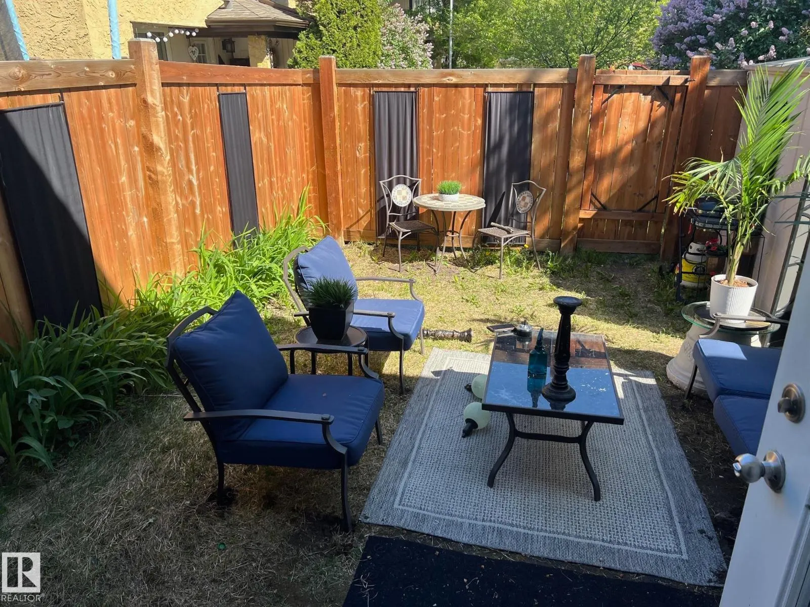 3279 139 AV NW