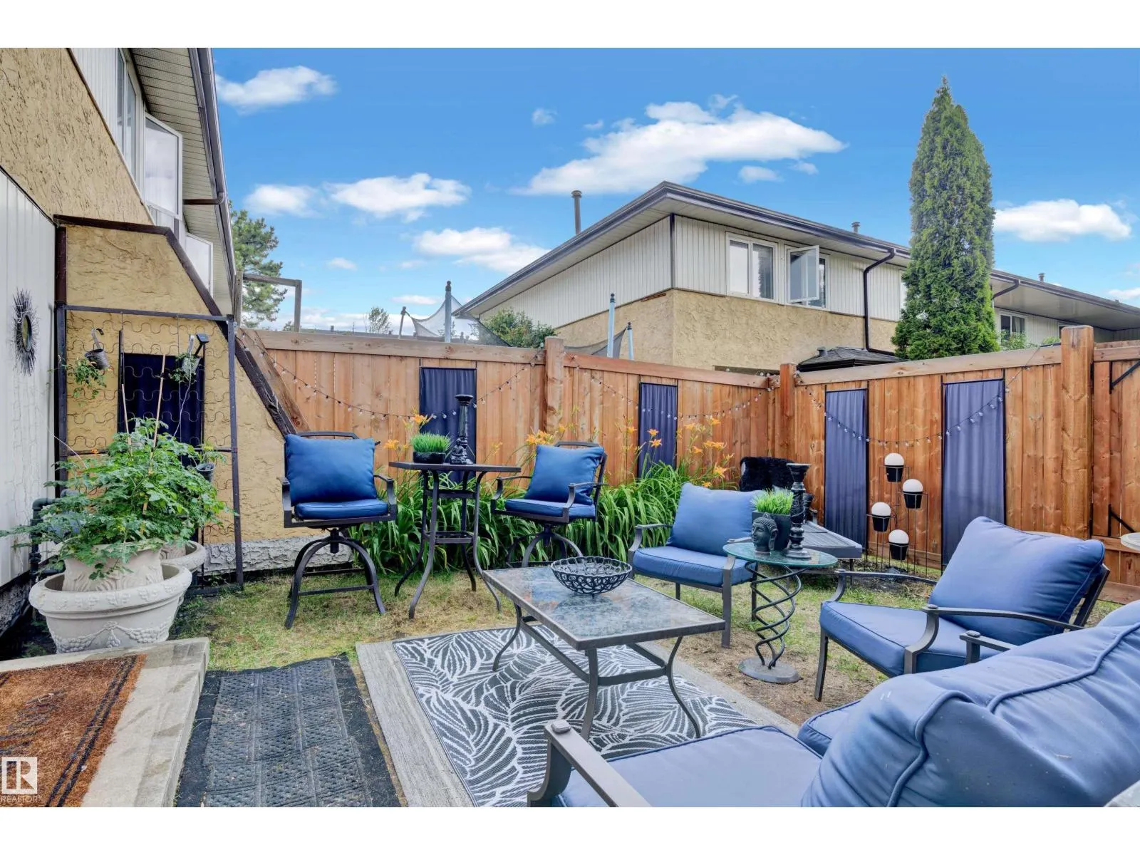 3279 139 AV NW