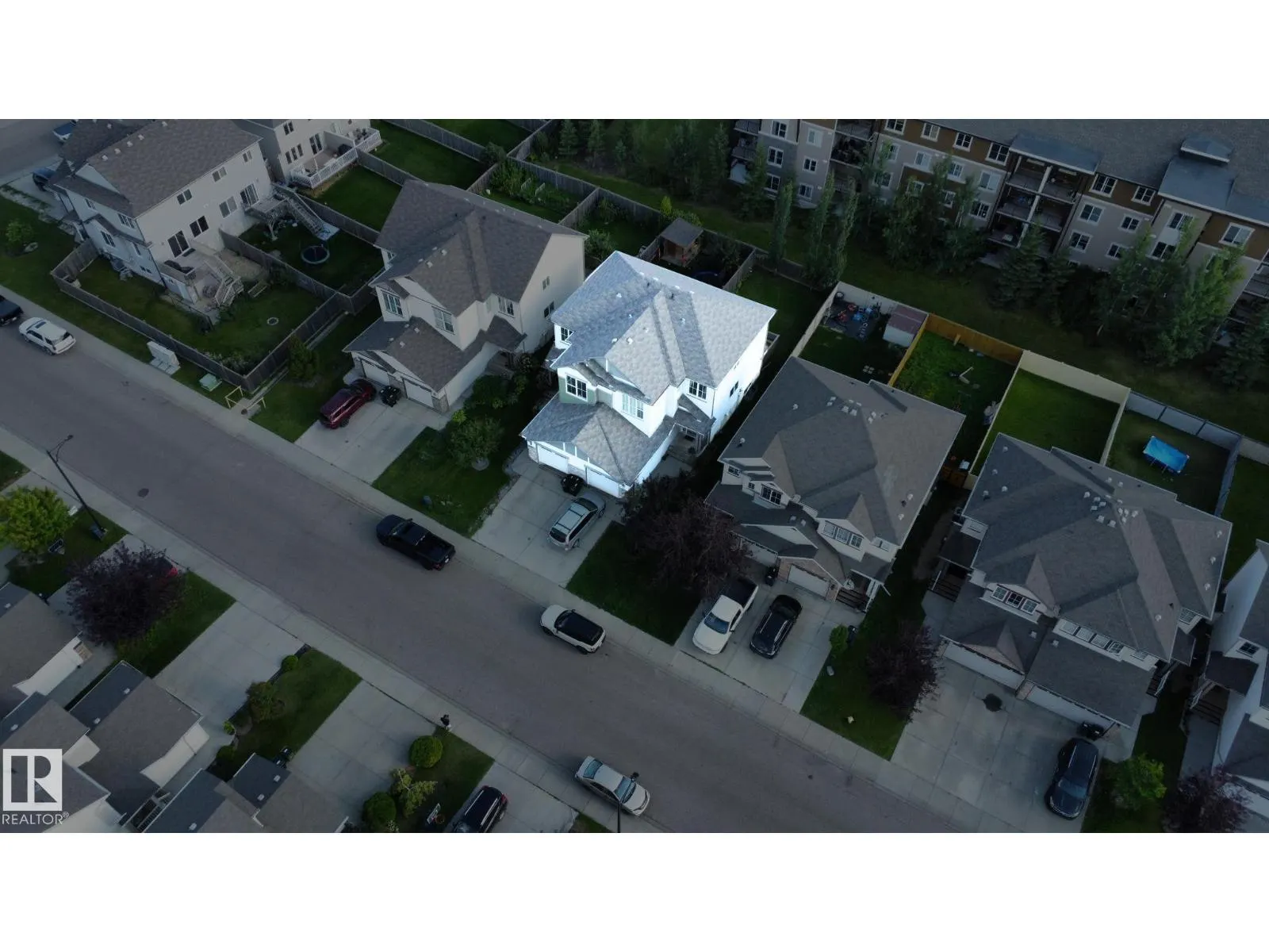 6109 13 AV SW