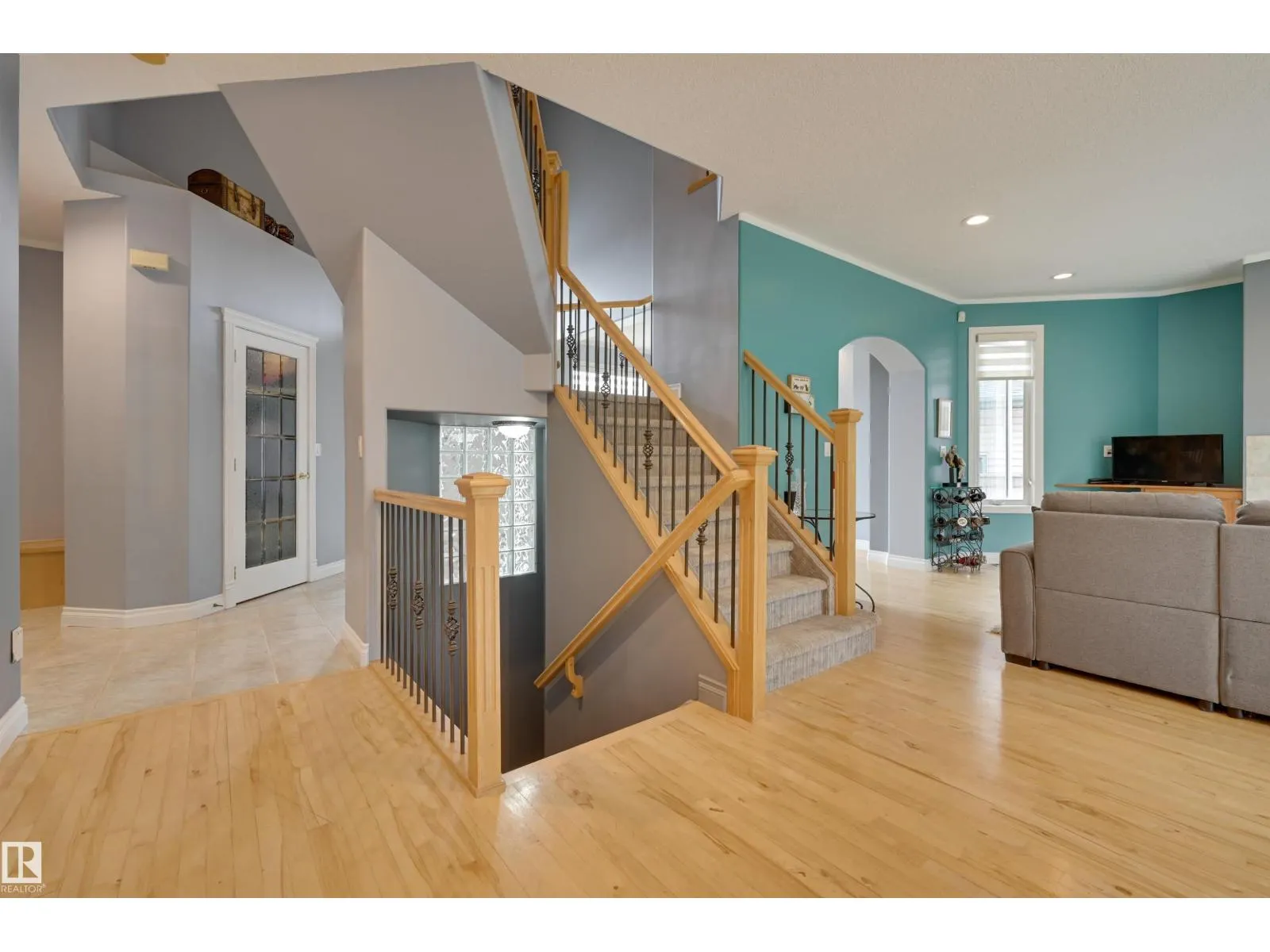 81 DECHENE RD NW