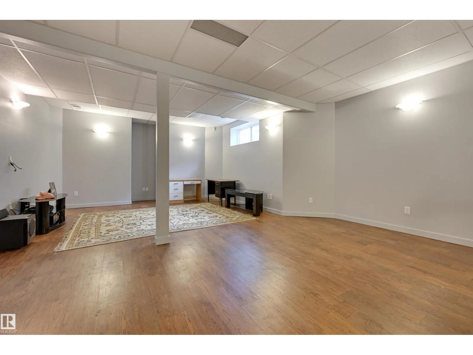 81 DECHENE RD NW
