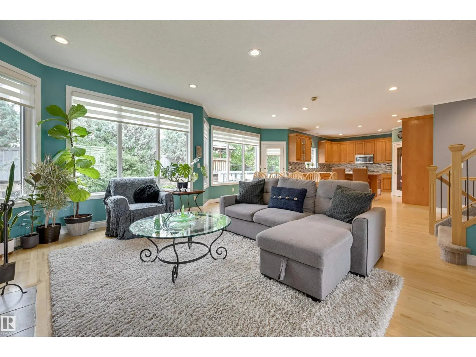81 DECHENE RD NW