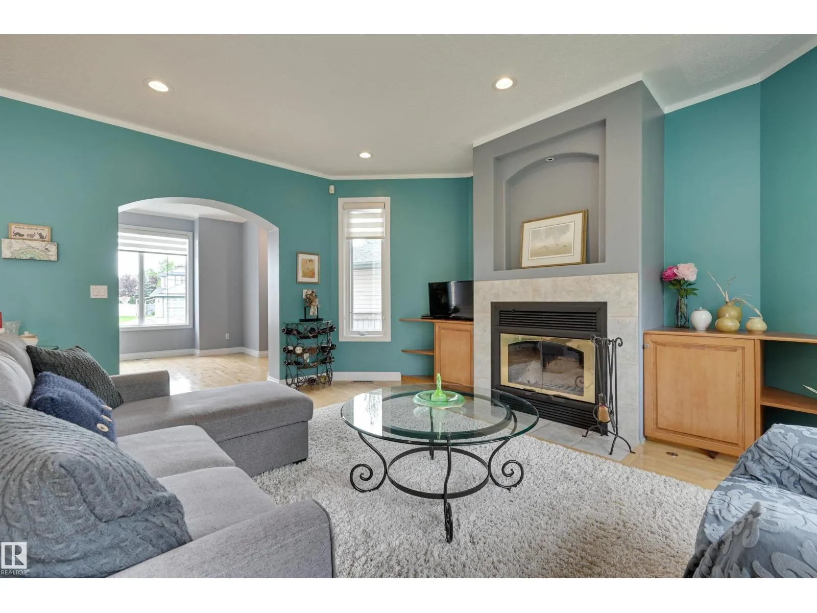 81 DECHENE RD NW