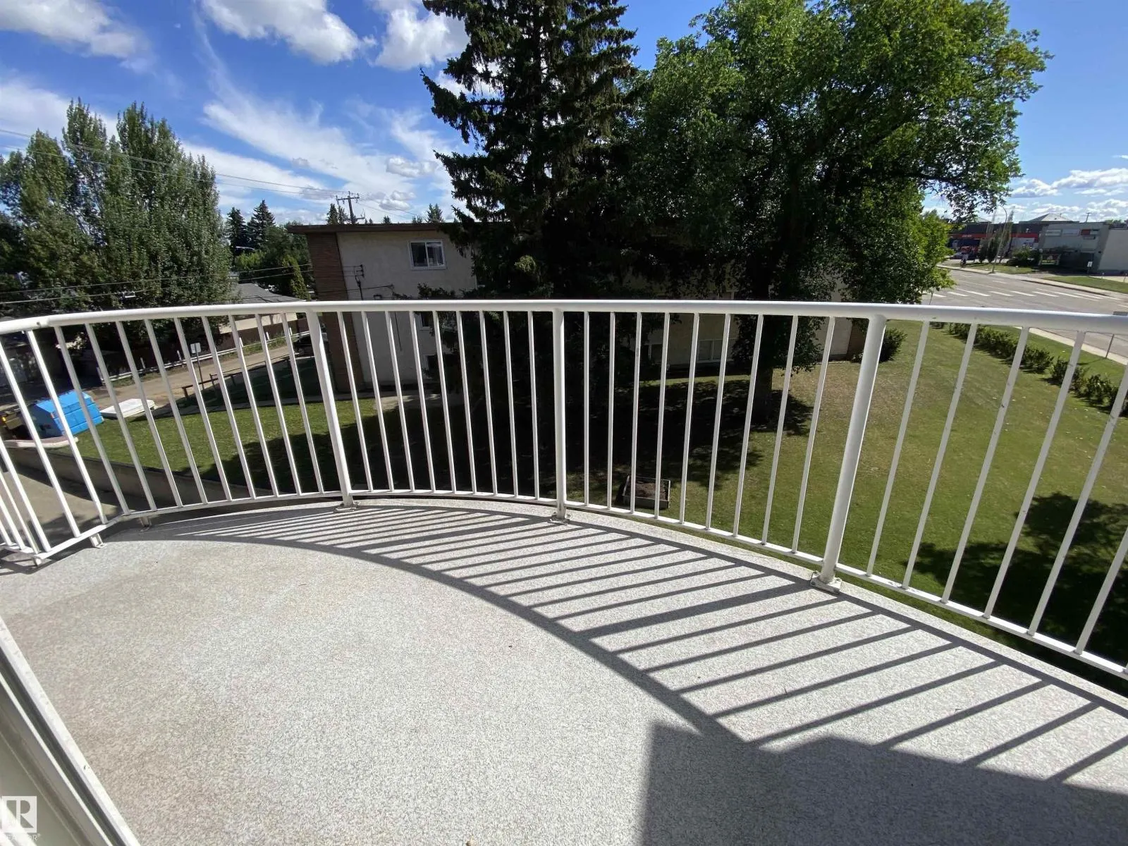#304 6210 101 AV NW