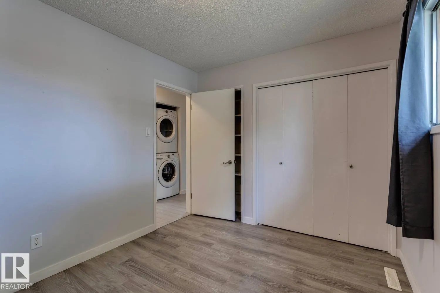 11348 87 ST NW