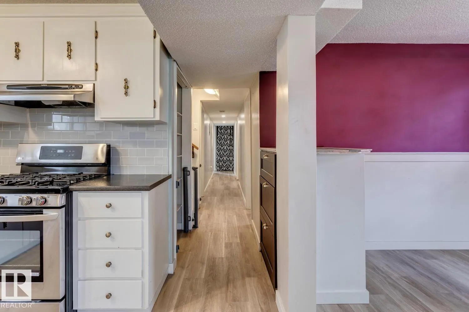11348 87 ST NW