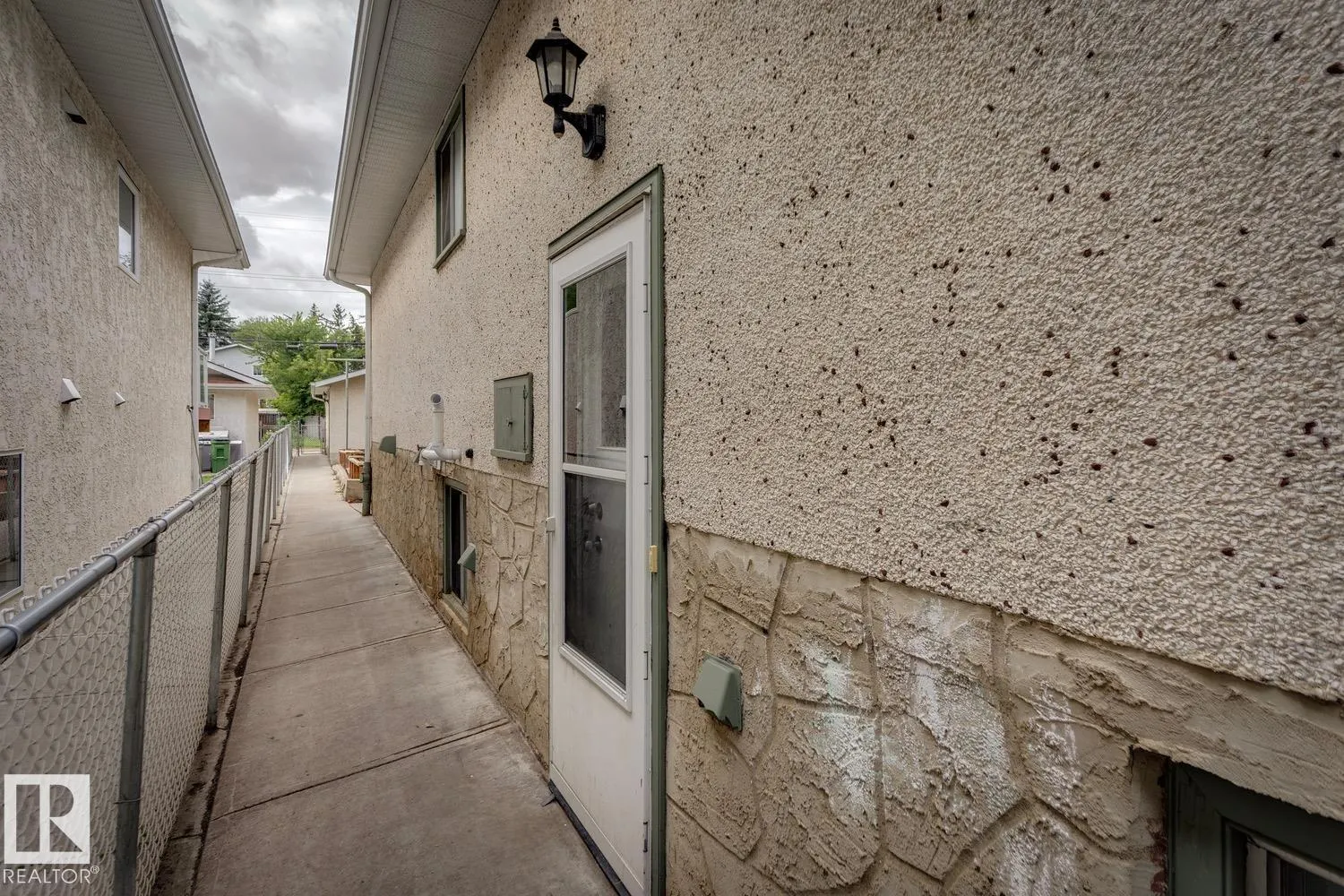 11348 87 ST NW