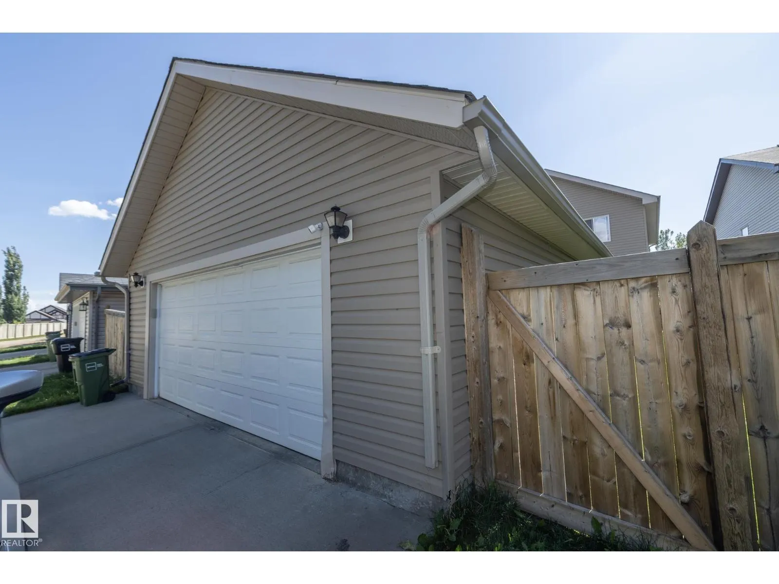 7117 SOUTH TERWILLEGAR DR NW