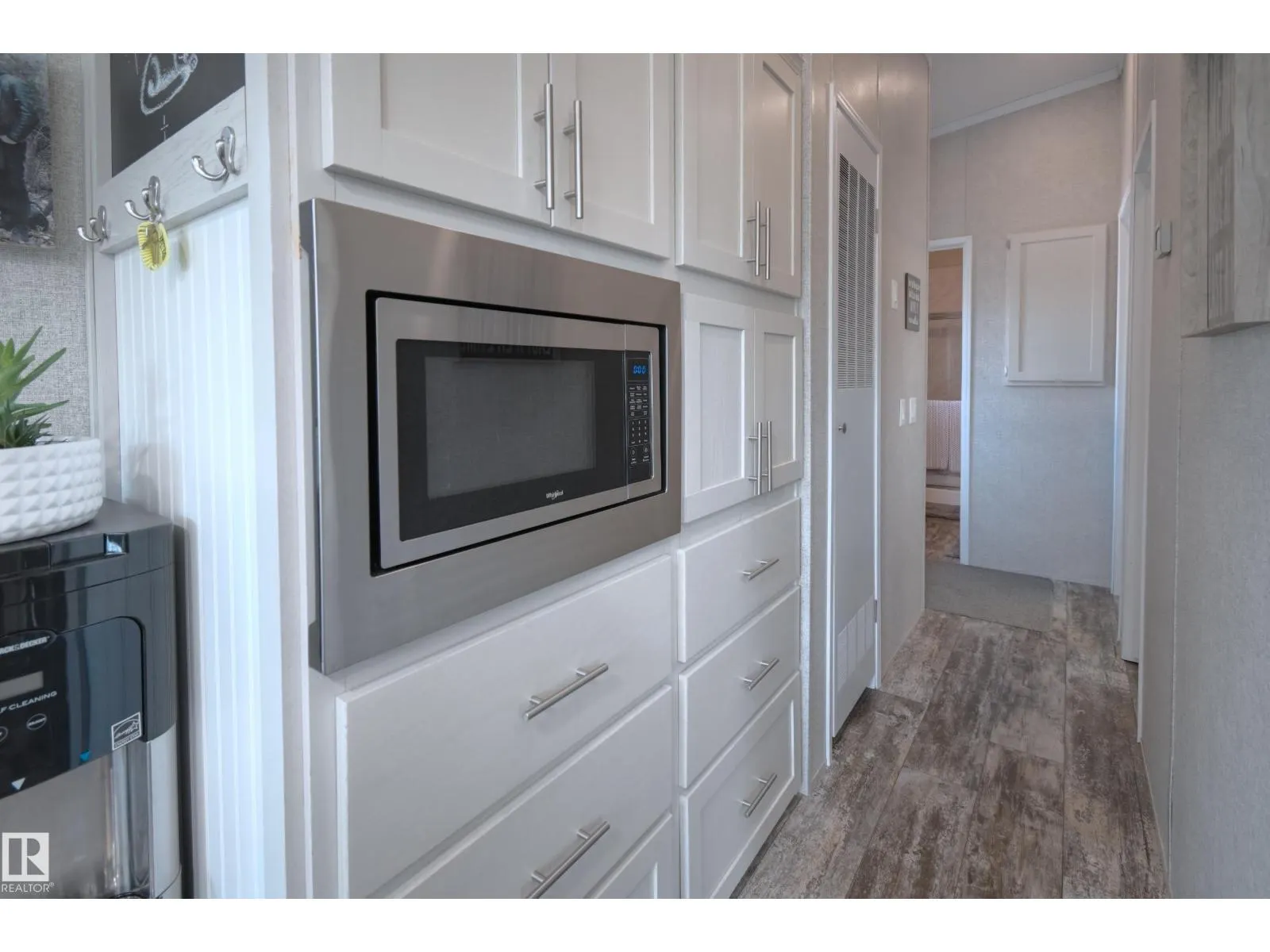 #64 53206 RGE ROAD 55 A
