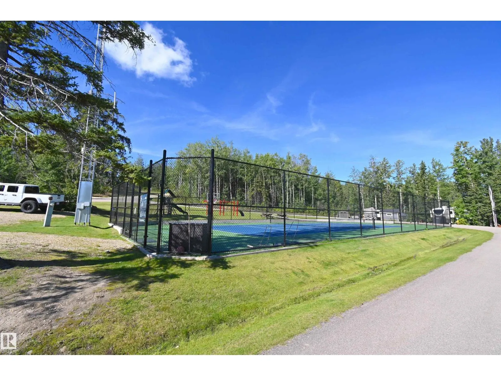 #64 53206 RGE ROAD 55 A