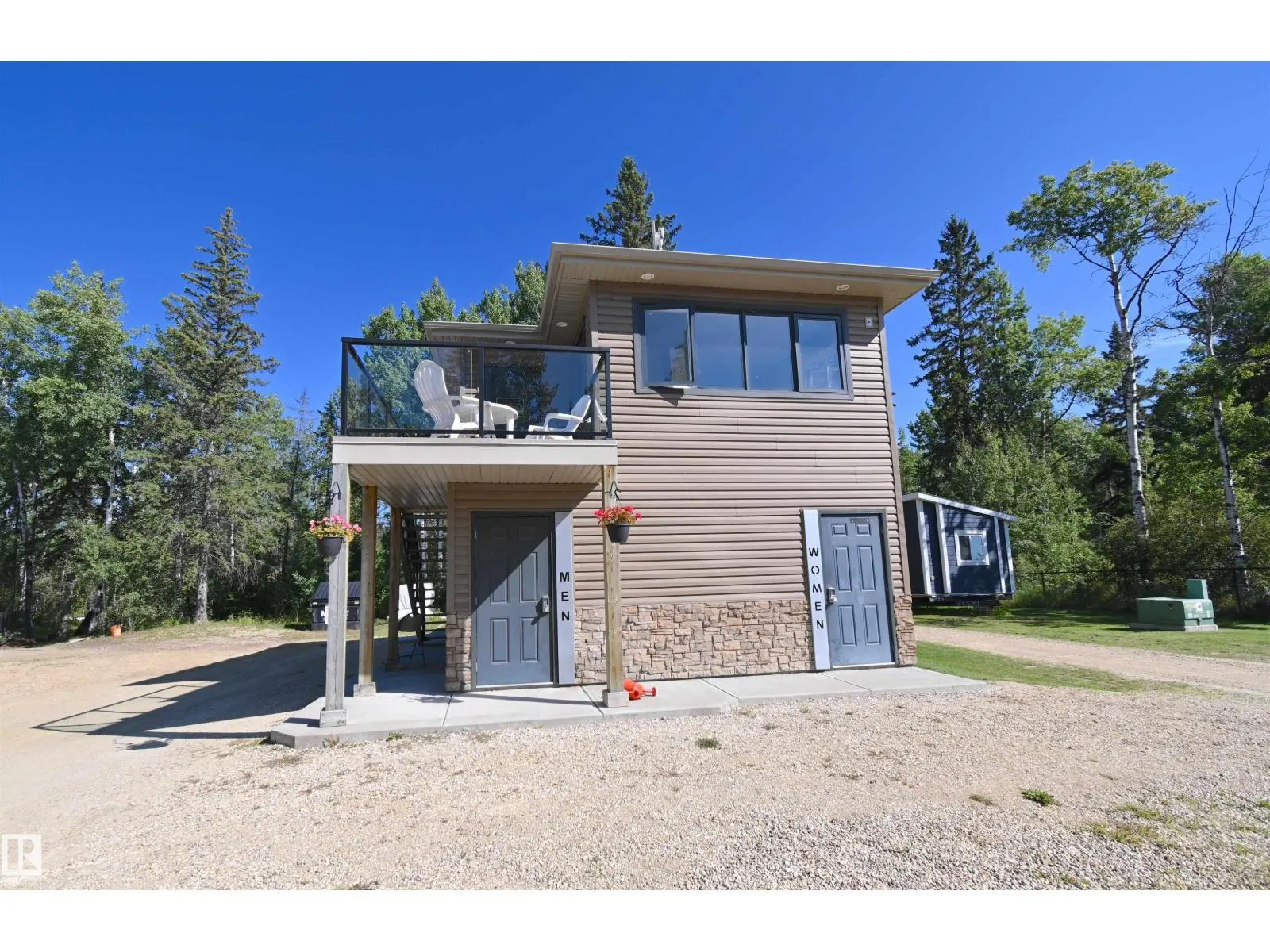 #64 53206 RGE ROAD 55 A