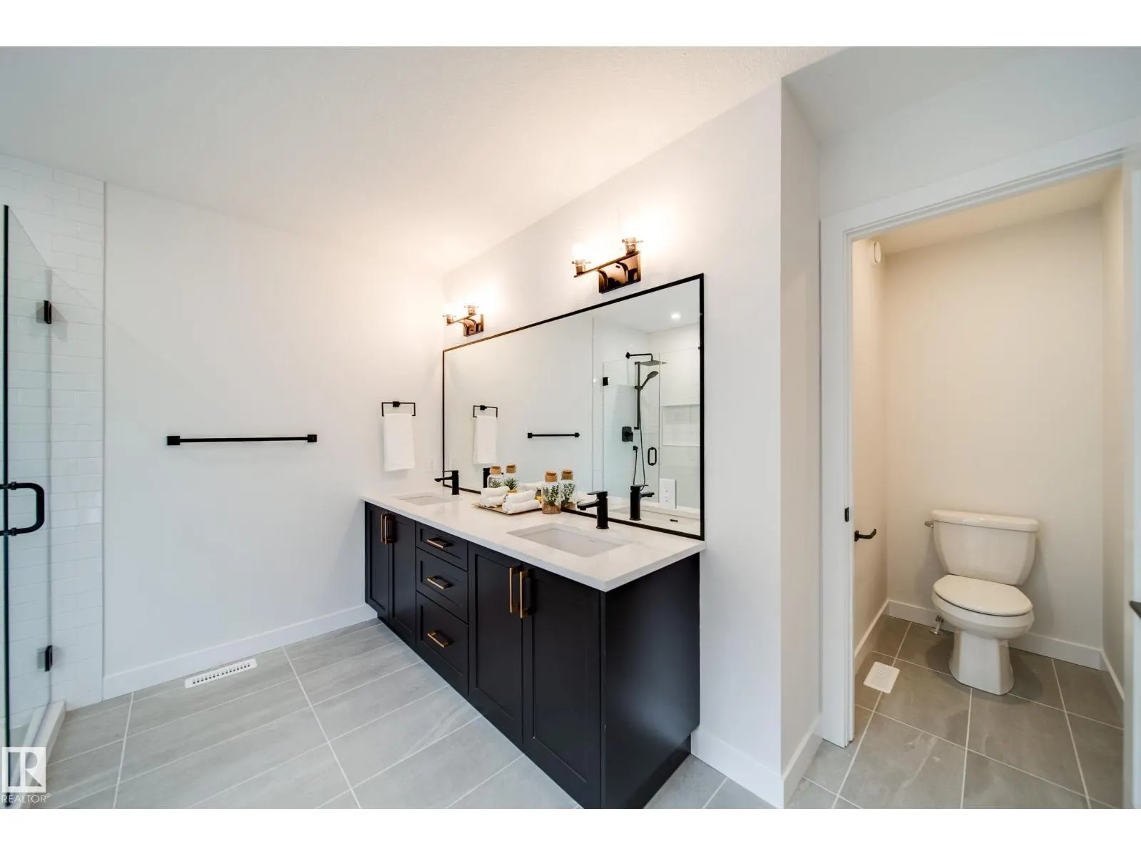 30 CANNES CV