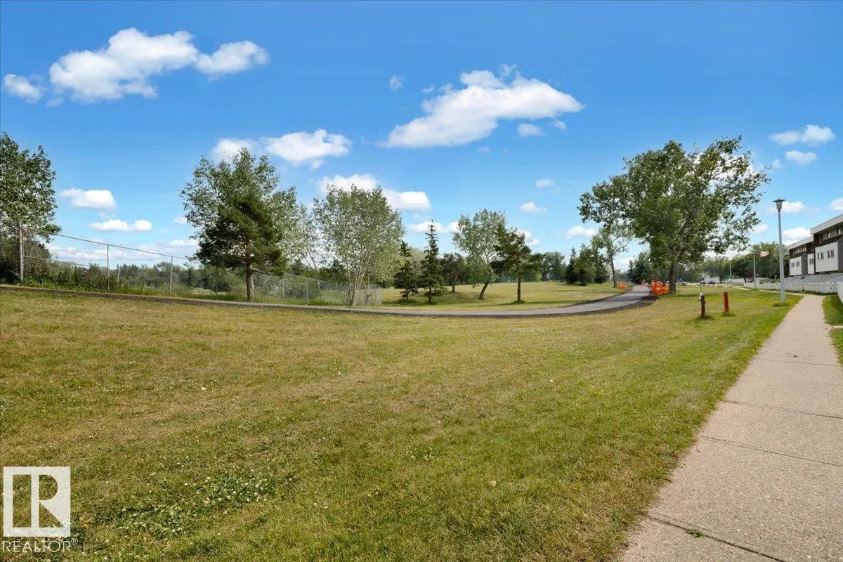 304E 2908 116A Ave NW
