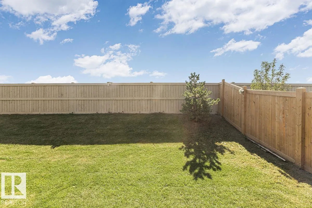 1154 GOLDFINCH CR NW