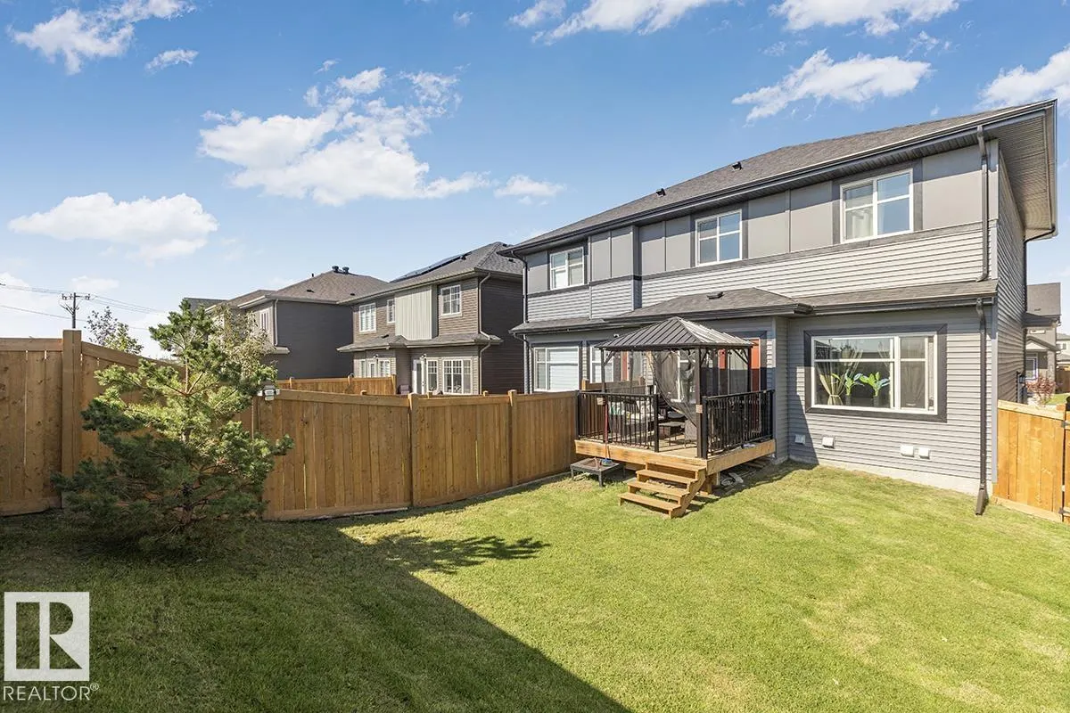1154 GOLDFINCH CR NW