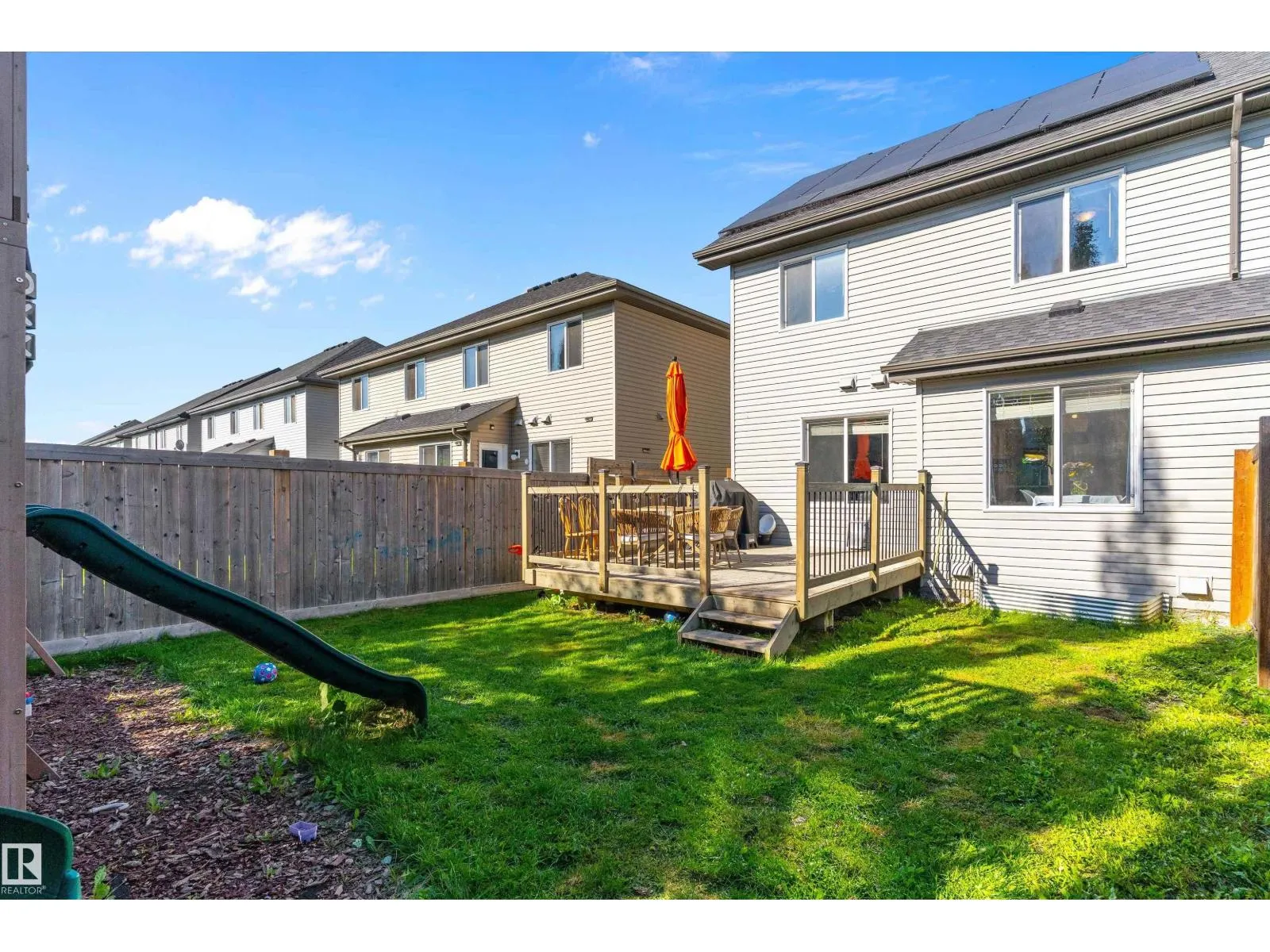 5813 64 ST