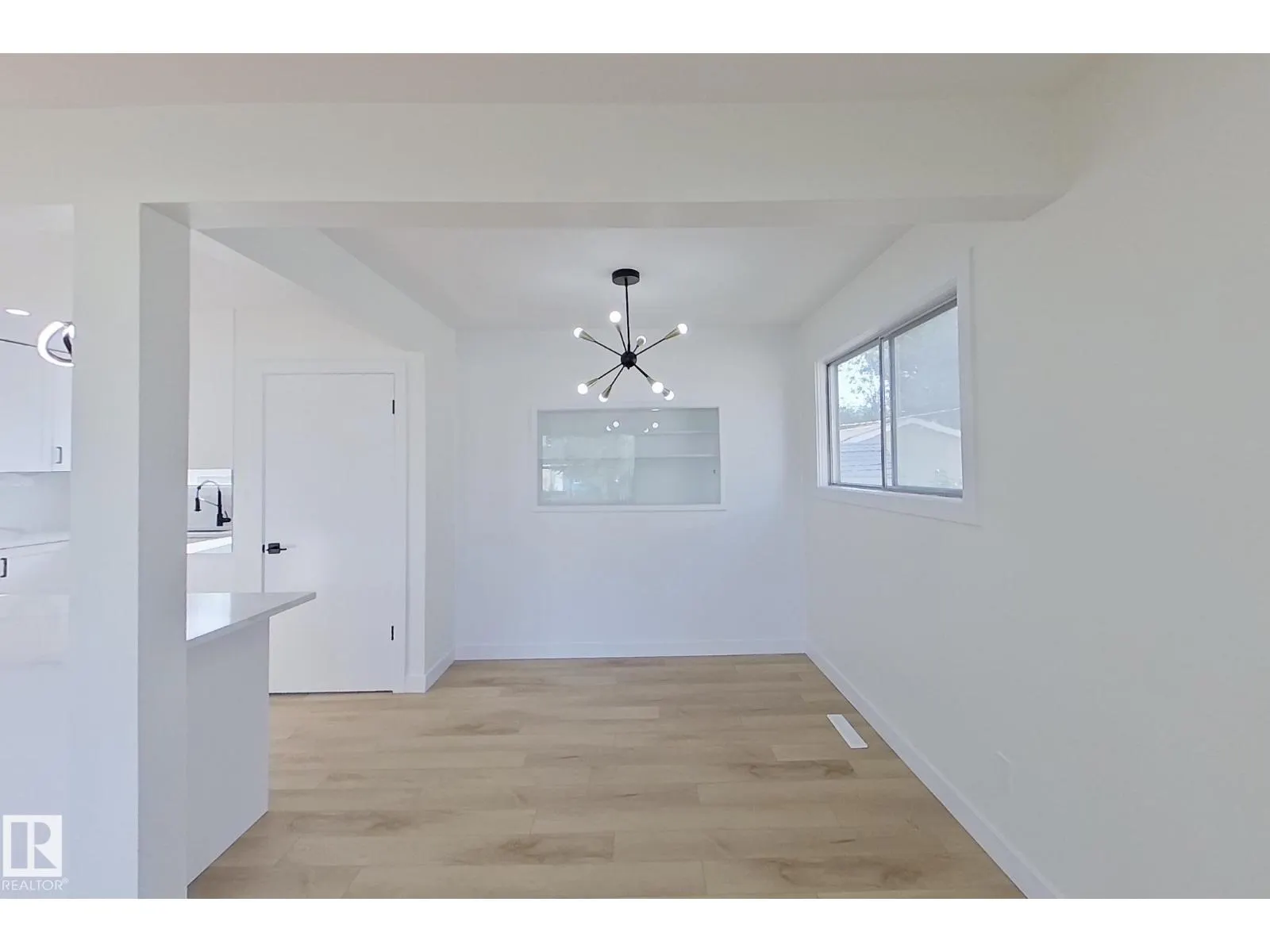 13336 105 ST NW