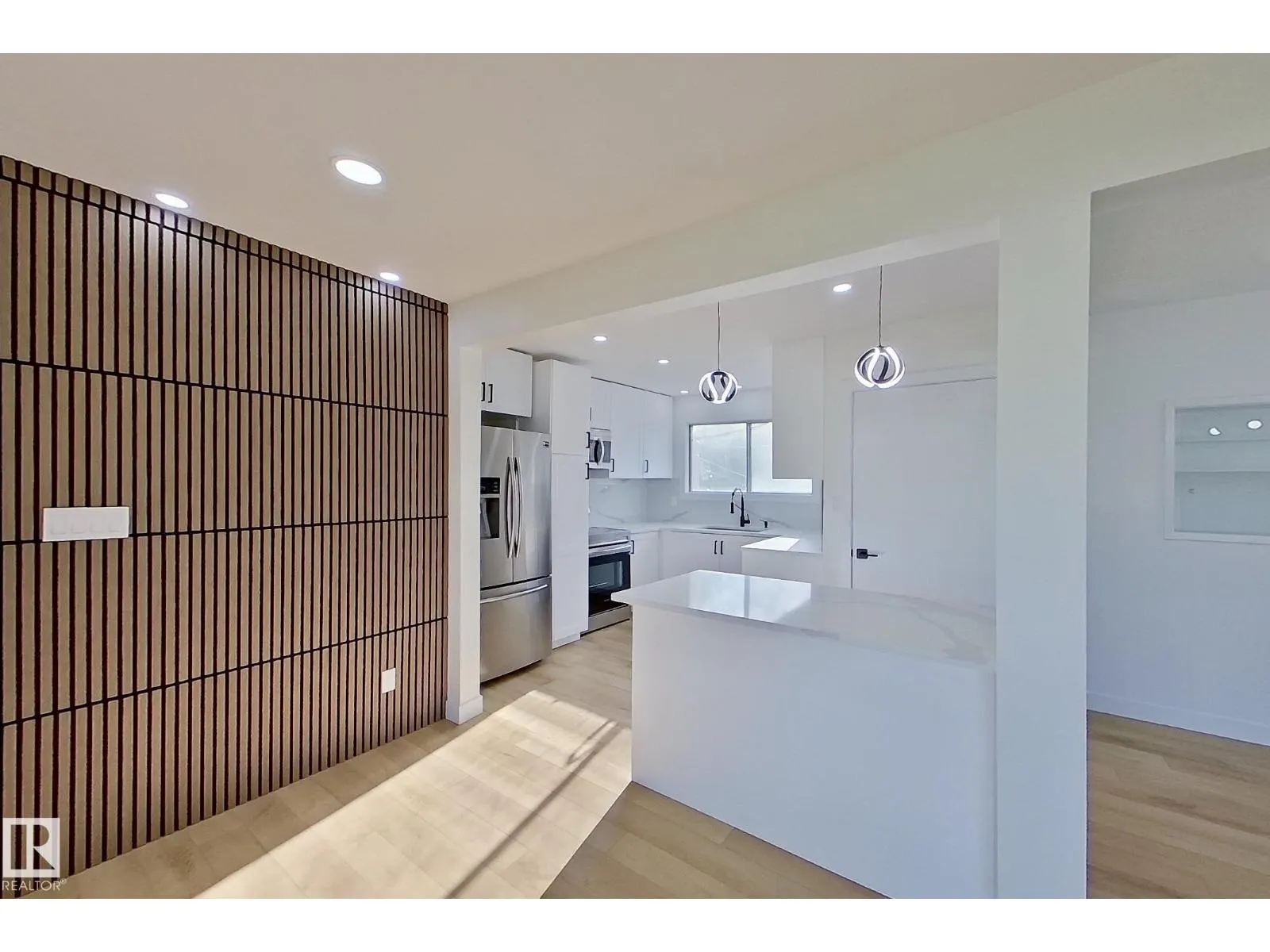 13336 105 ST NW