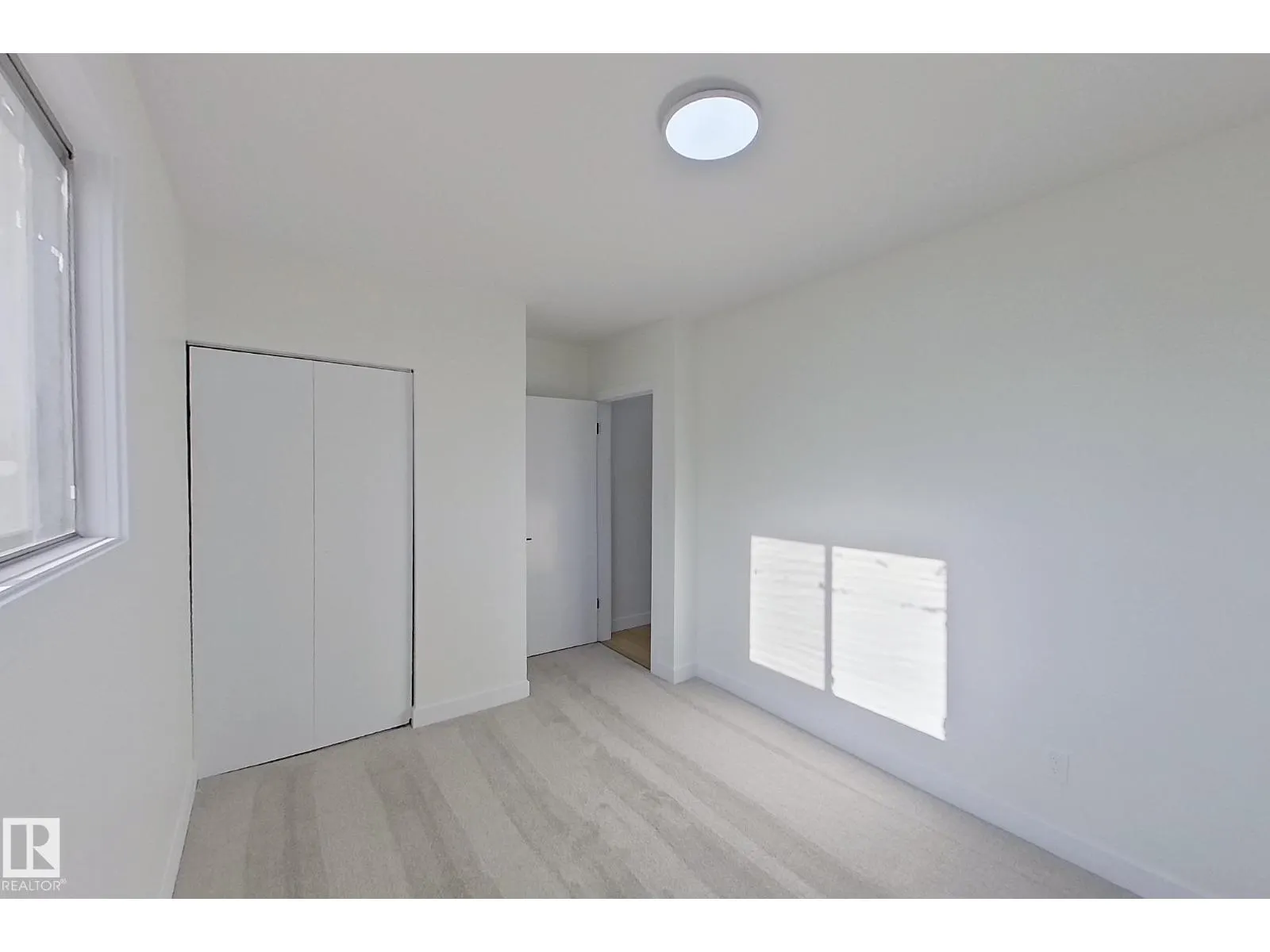 13336 105 ST NW