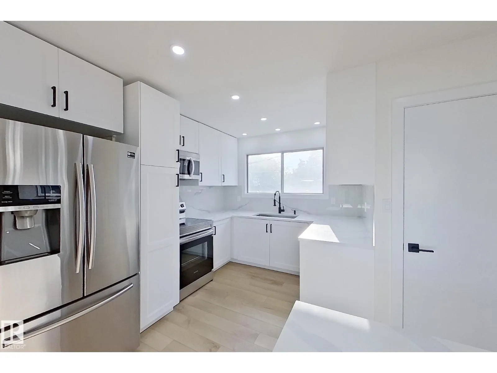 13336 105 ST NW