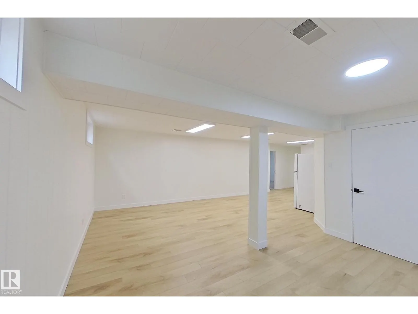 13336 105 ST NW