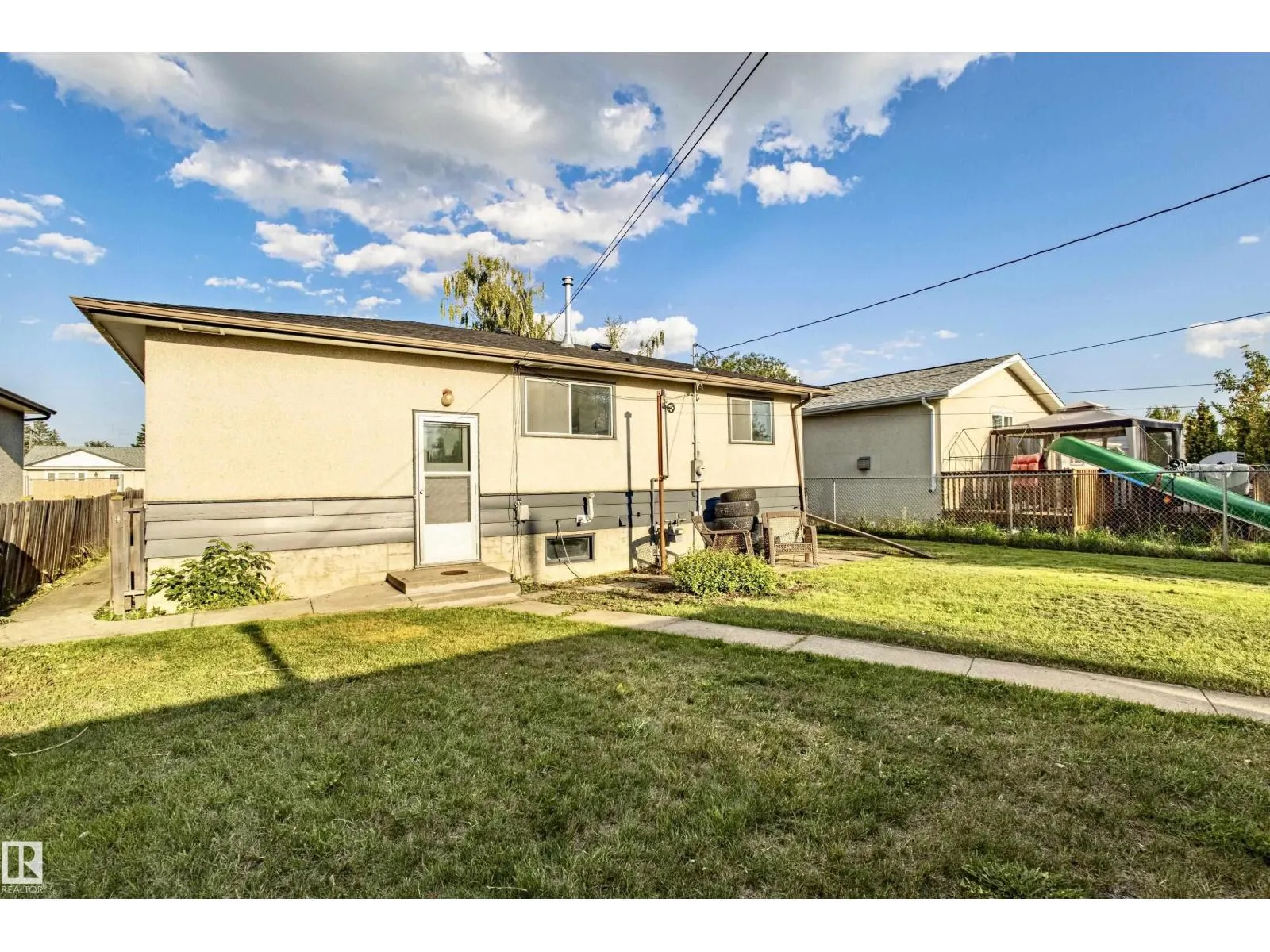 13336 105 ST NW