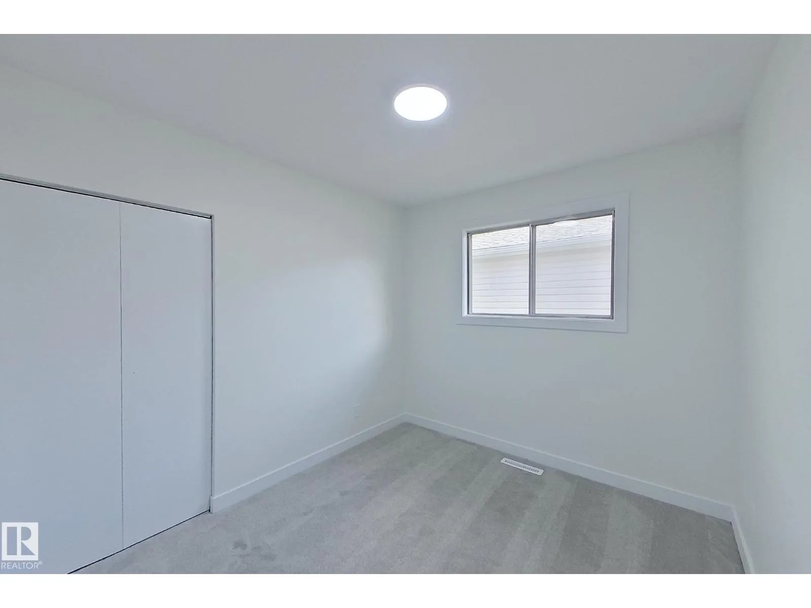 13336 105 ST NW