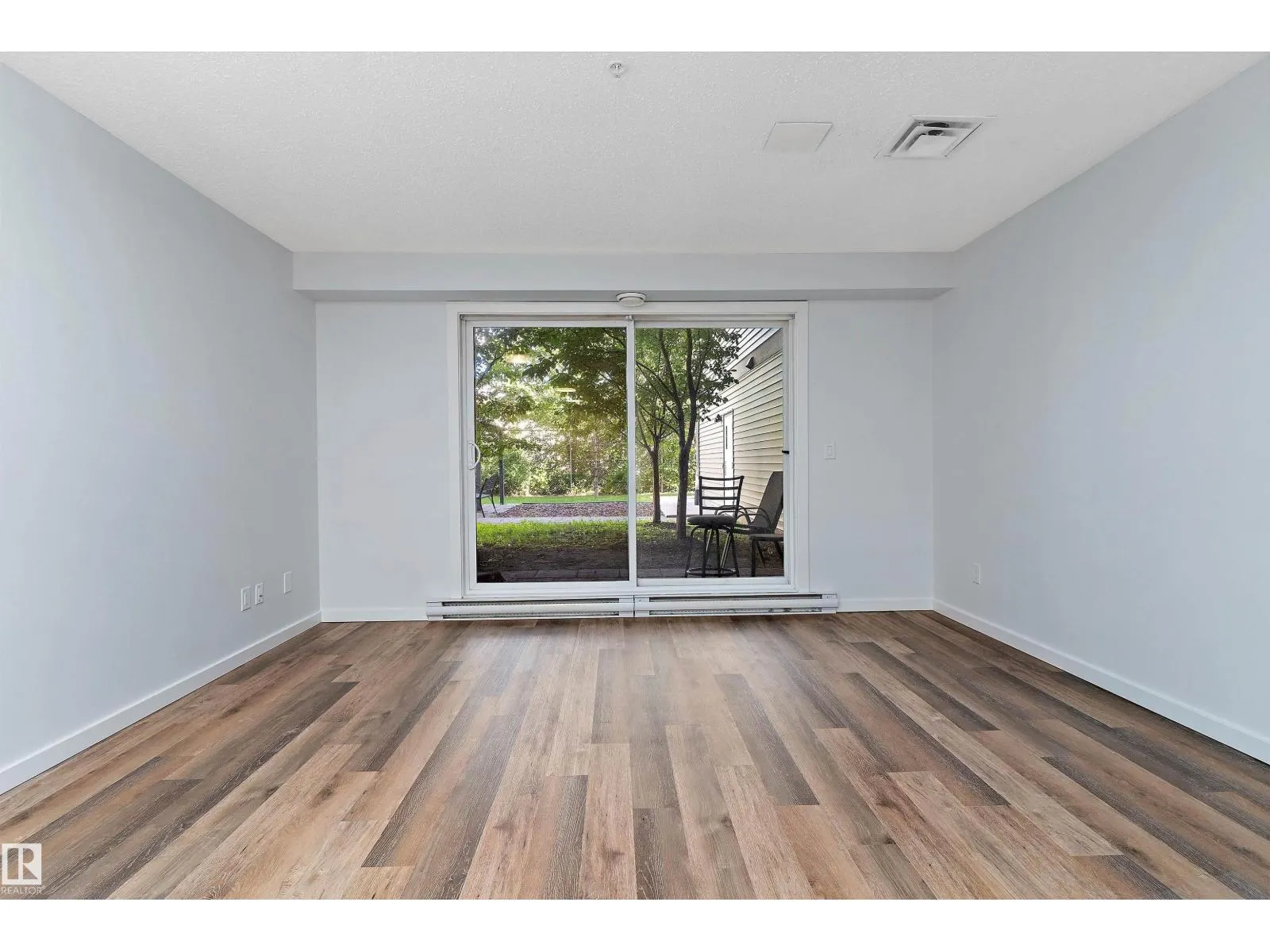#111 610 CALAHOO RD