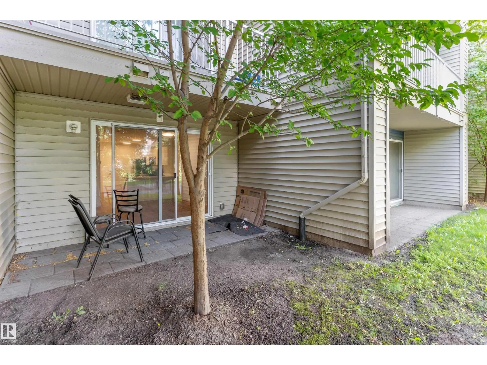 #111 610 CALAHOO RD