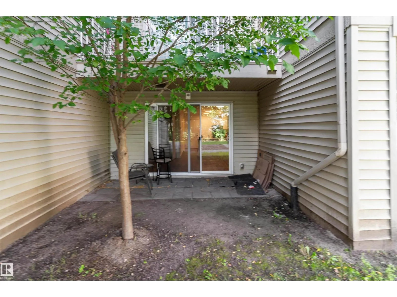 #111 610 CALAHOO RD