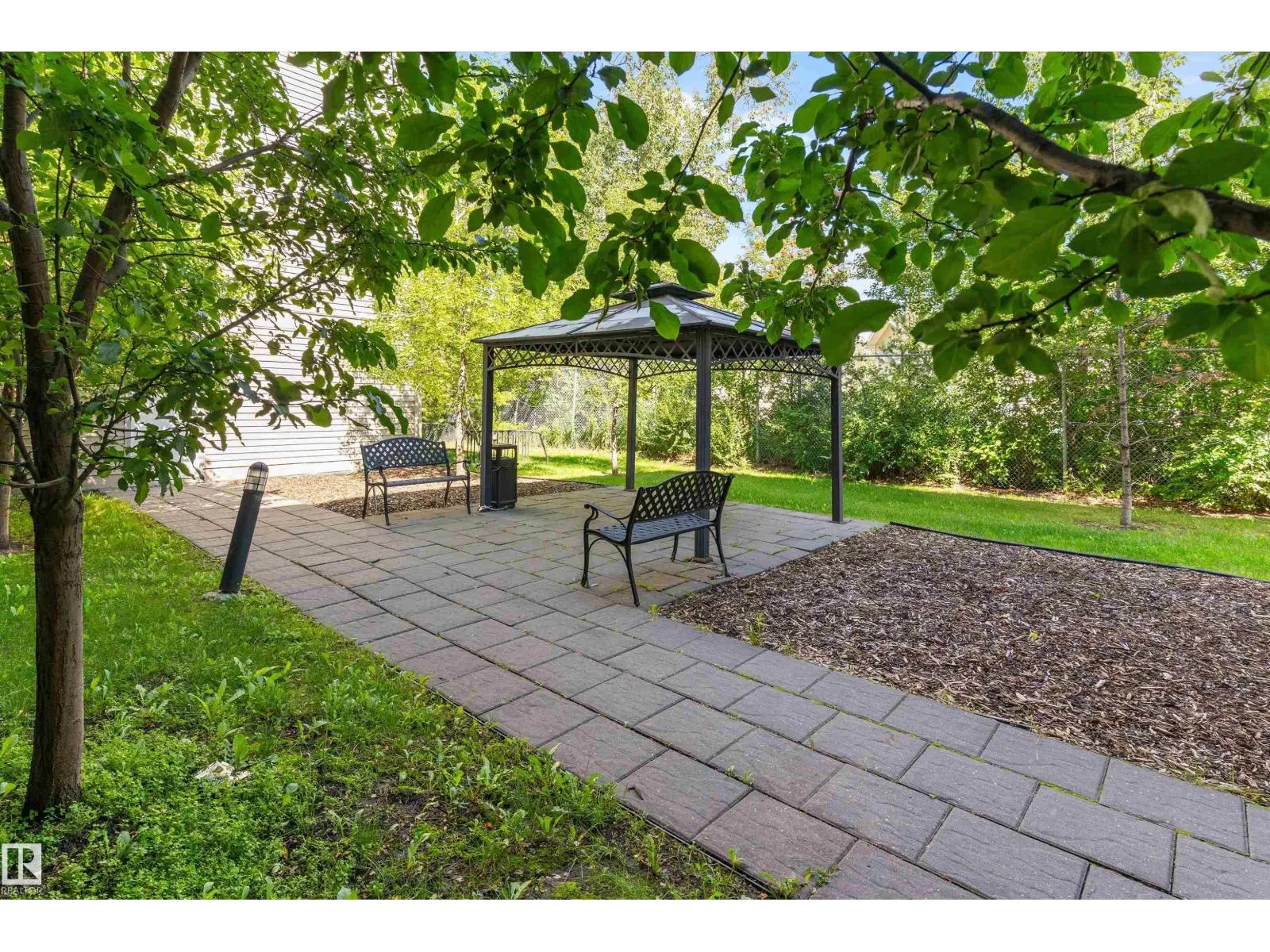 #111 610 CALAHOO RD